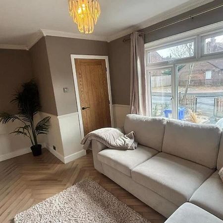 Stylish 2Bed - Manchester - Free Parking Hyde Exteriör bild